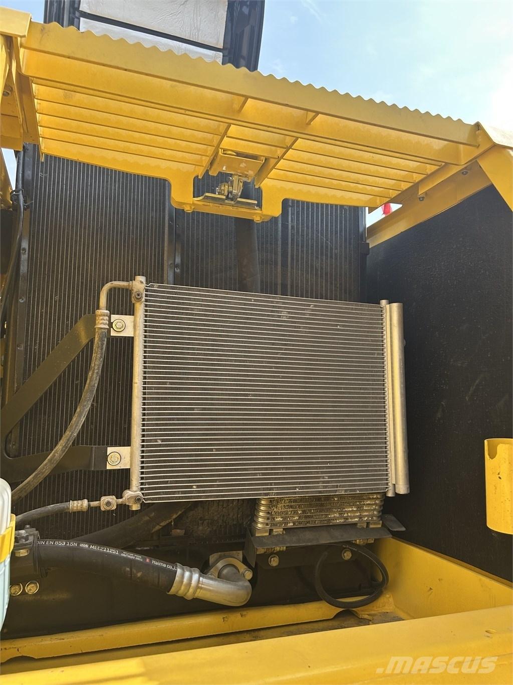 Komatsu PC 240 LC Escavadeiras de esteiras
