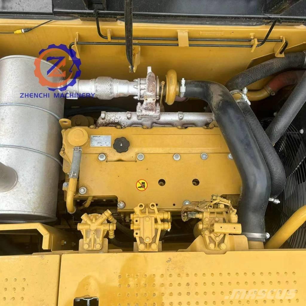 CAT 320 D2 Escavadeiras de esteiras