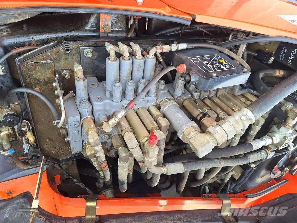 Kubota KX080 Escavadoras Midi 7t - 12t