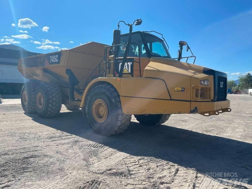 CAT 745 C Caminhões articulados