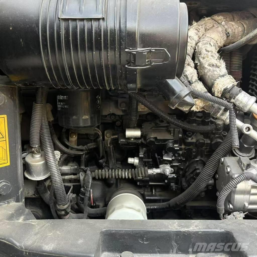 Komatsu 55-2 Escavadeiras de esteiras