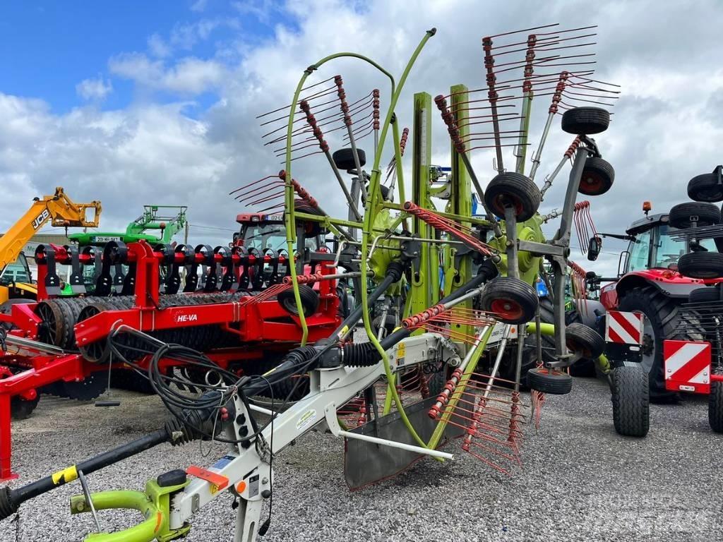 CLAAS Liner 2900 Ancinho virador