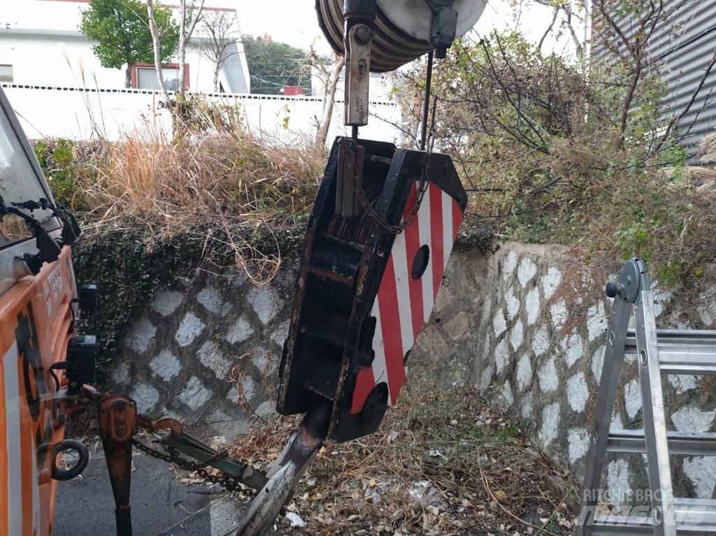 Demag AC 200 Gruas Todo terreno