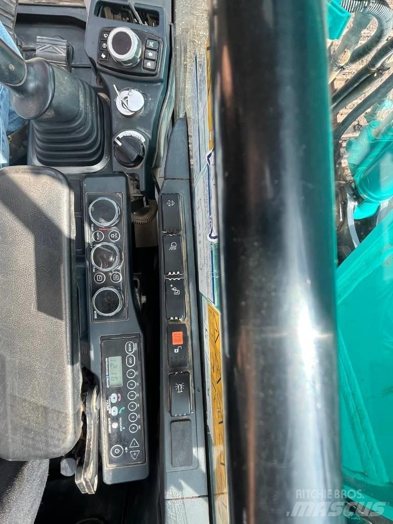 Kobelco SK130LC-11 Escavadeiras de esteiras