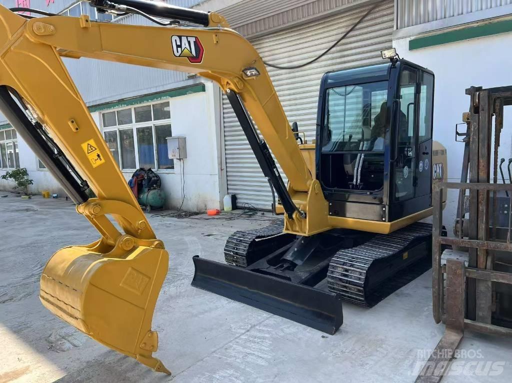 CAT 305.5 Miniescavadeiras