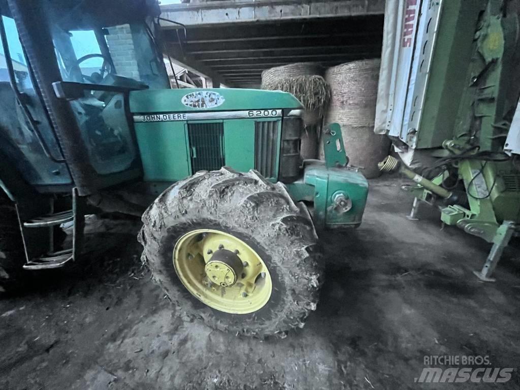 John Deere 6200 Tratores Agrícolas usados
