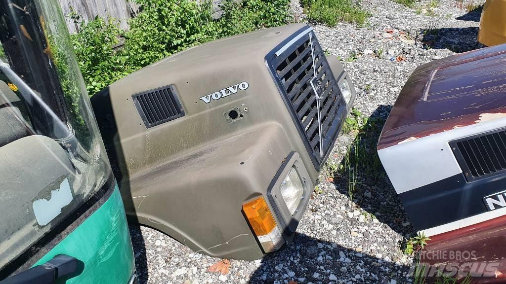 Volvo N7 - N12 HOOD Cabines e interior