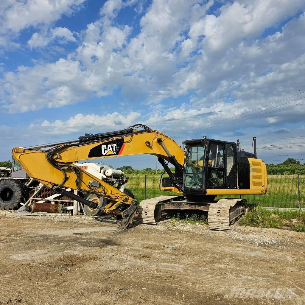 CAT 320 E Escavadeiras de esteiras