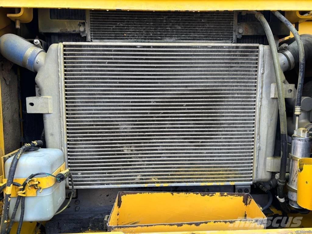 Komatsu PC 340 LC-7 Escavadeiras de esteiras