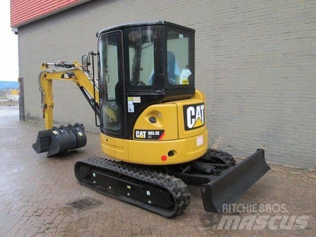 CAT 303.5 Miniescavadeiras