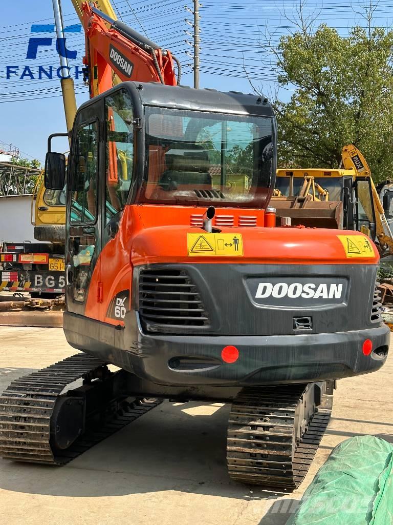 Doosan dx 60 Escavadeiras de esteiras