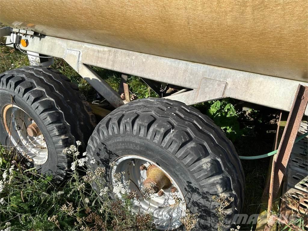 Chemo 310/65 Semi Reboques Cisterna