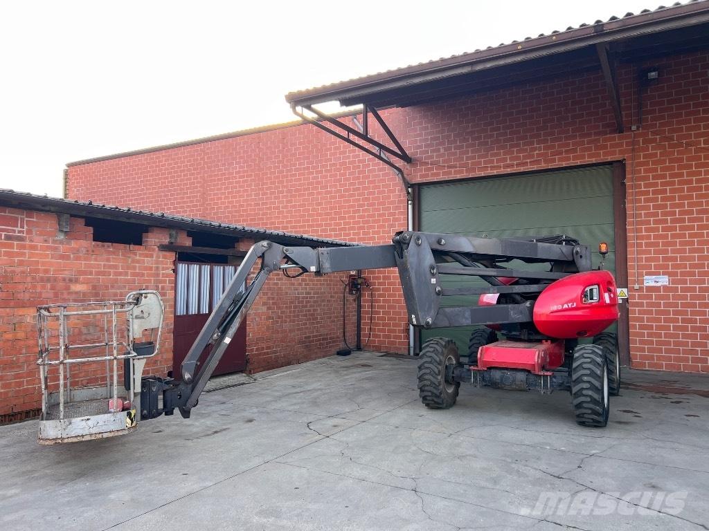Manitou 180 ATJ E3 Elevadores braços articulados