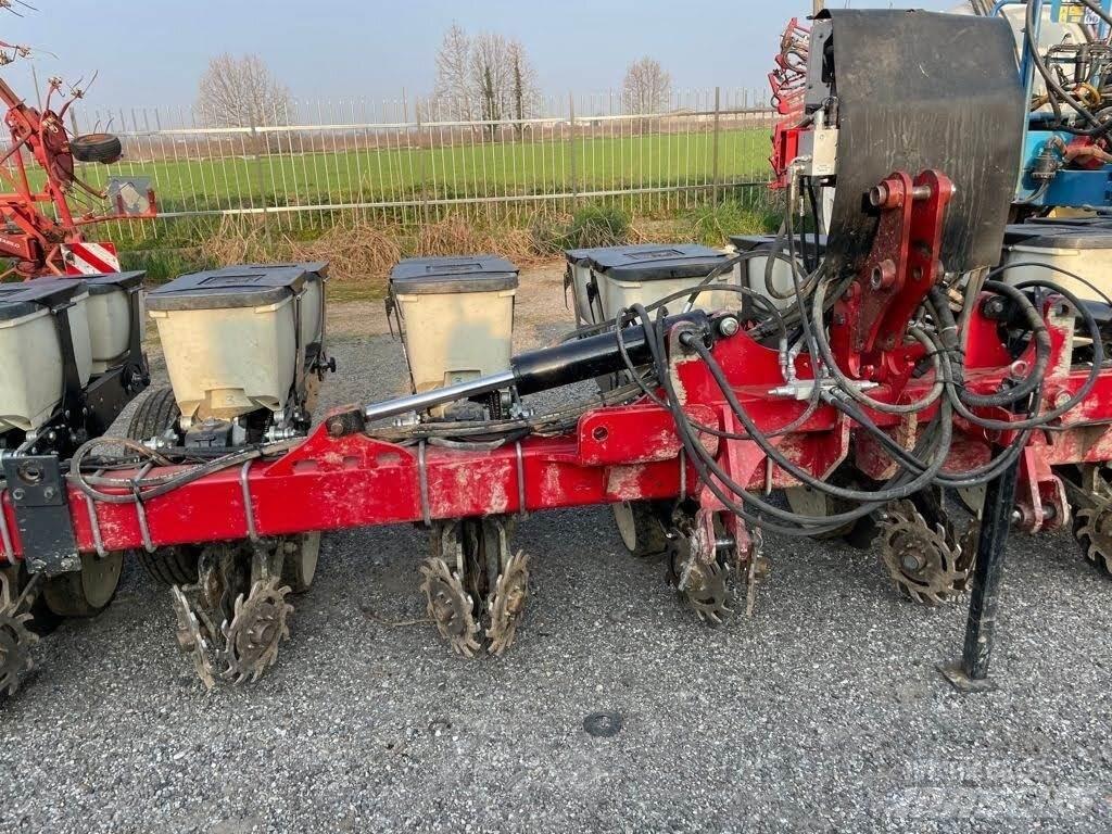 Kinze 8 FILE Plantadores