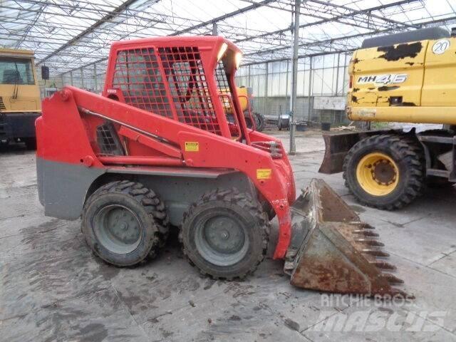 Bobcat S130 Minicarregadeiras