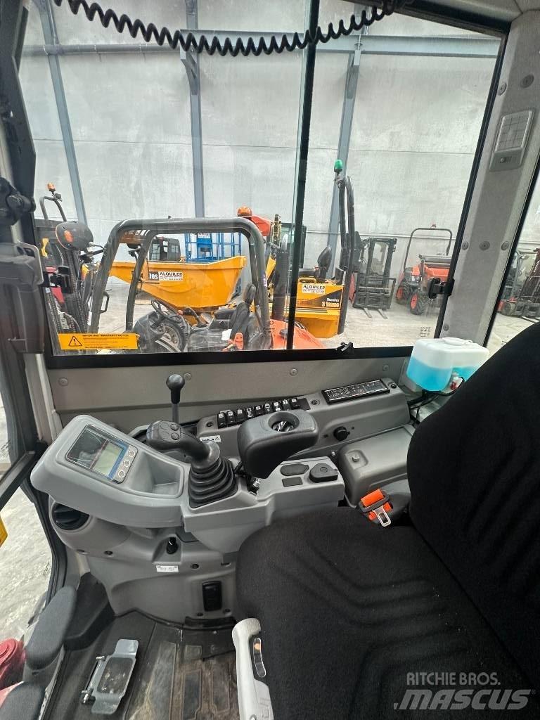 Takeuchi TB 325 R Miniescavadeiras