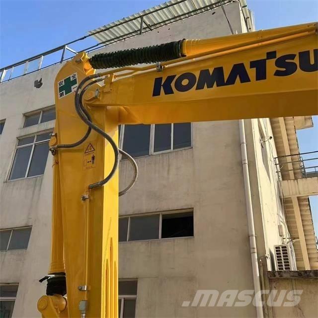Komatsu PC 210 Escavadeiras de esteiras