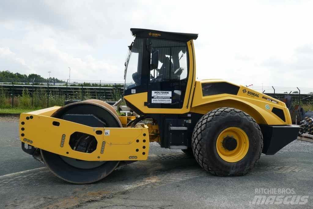 Bomag BW 213 BVC-5 Compactadores para terra