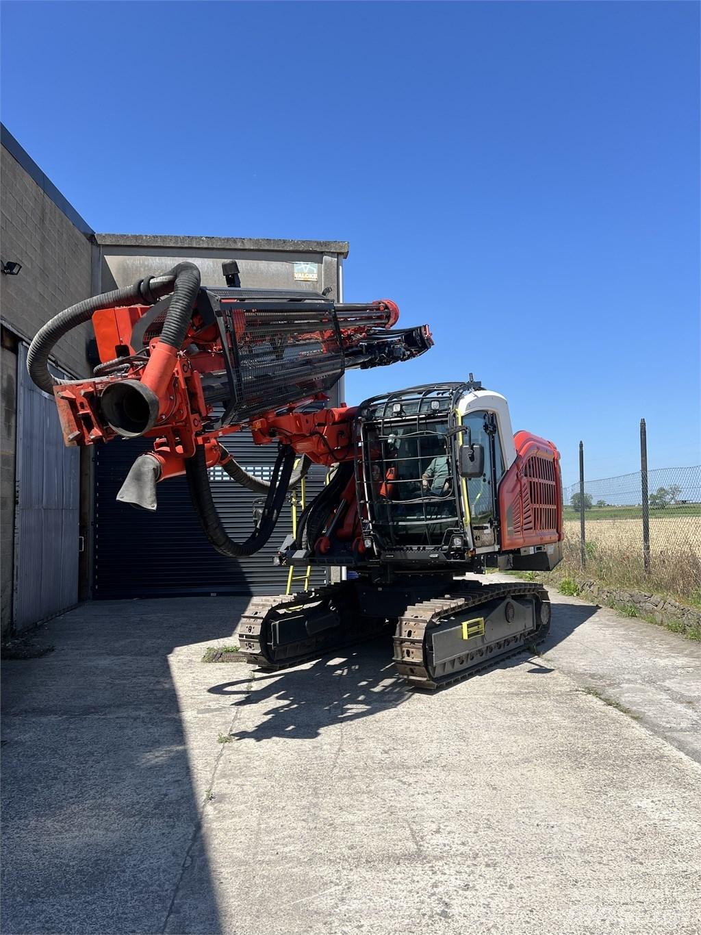 Sandvik dx910i Perfuradoras de superfície