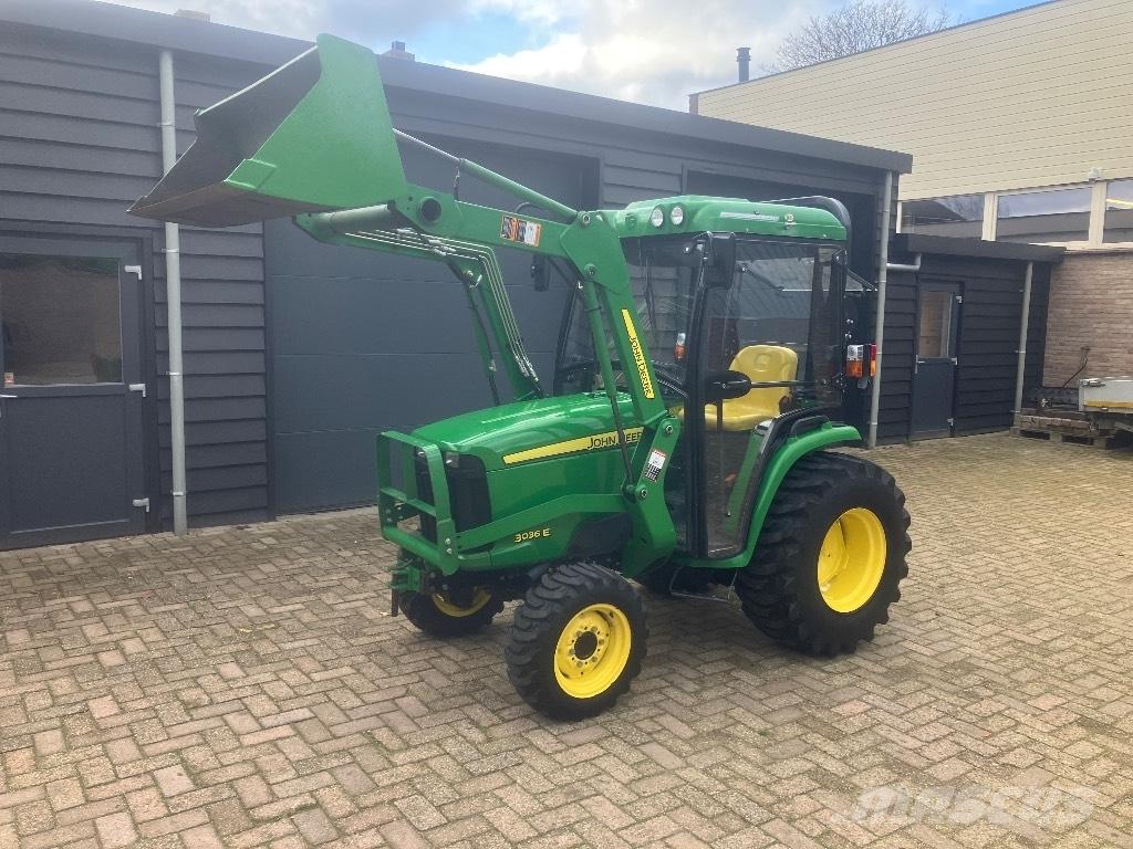 John Deere 3036 E Tractores compactos