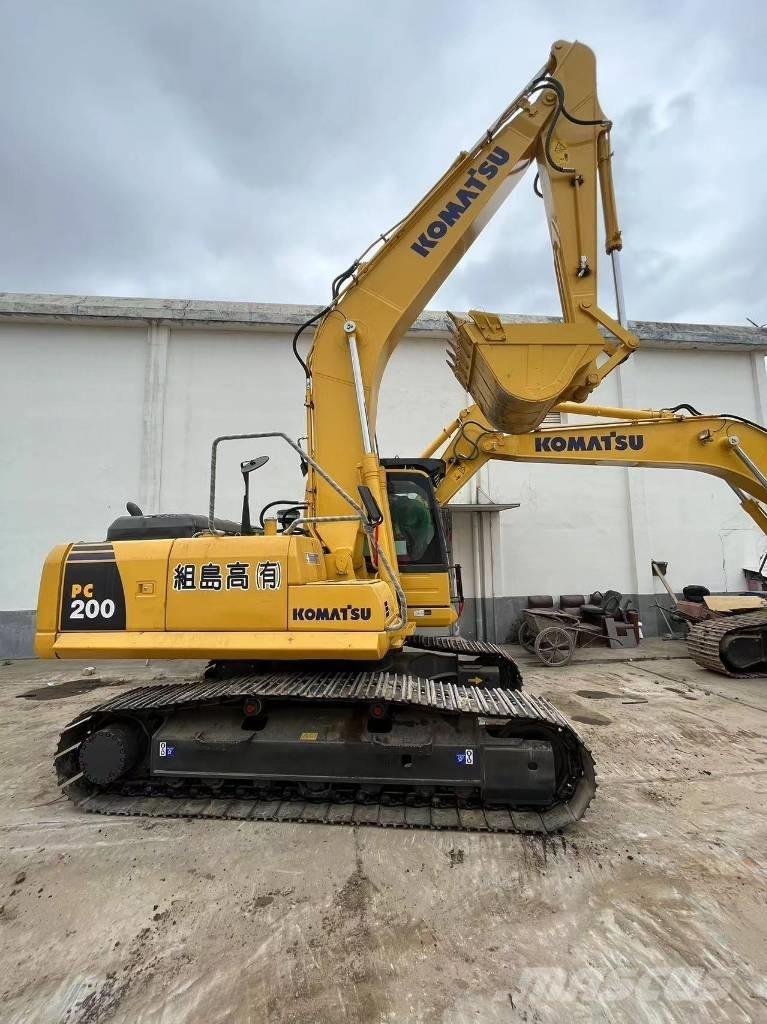 Komatsu PC 200-8N1 Escavadeiras de esteiras