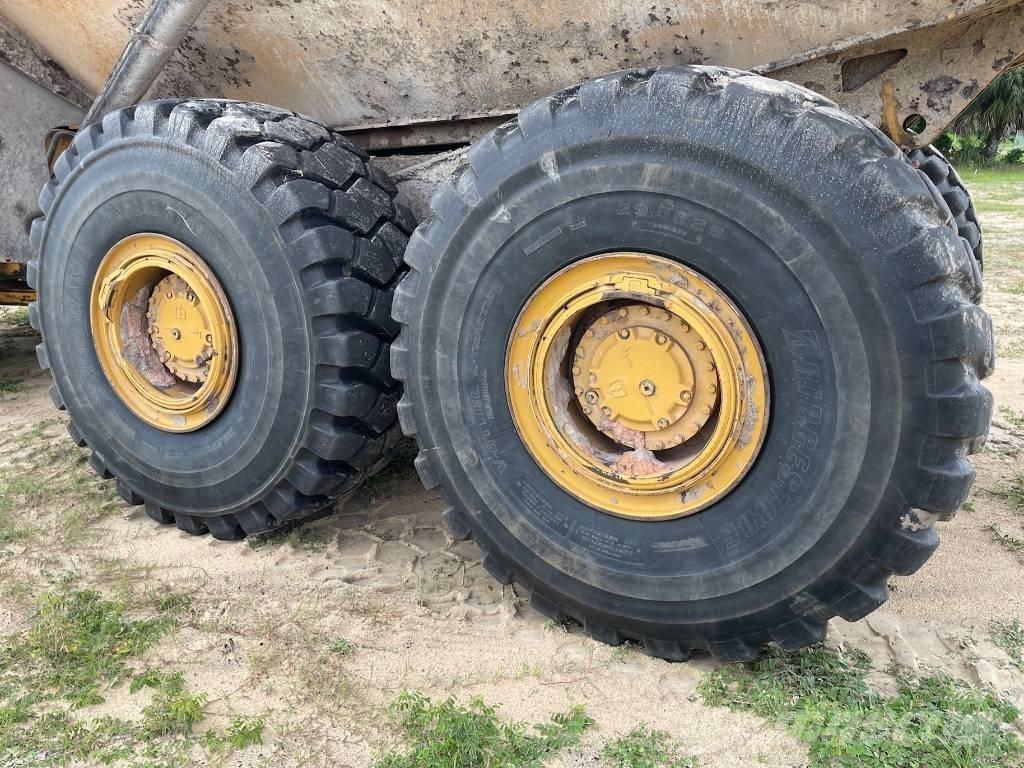 CAT 740 GC Caminhões articulados