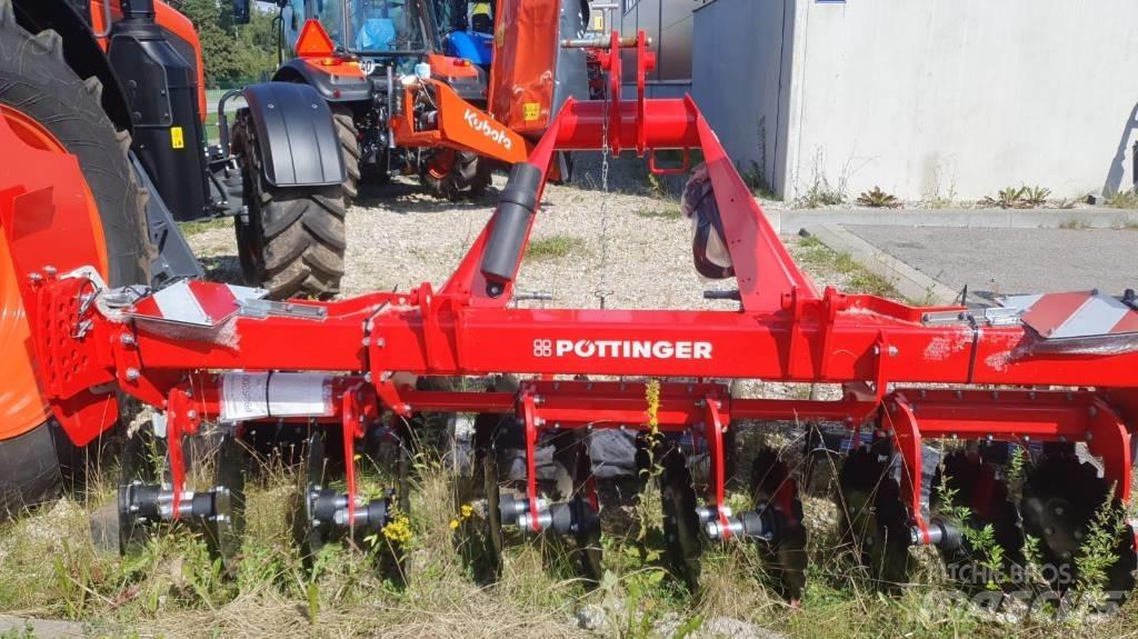 Pöttinger FOX300D Cultivadores de cultura em linha