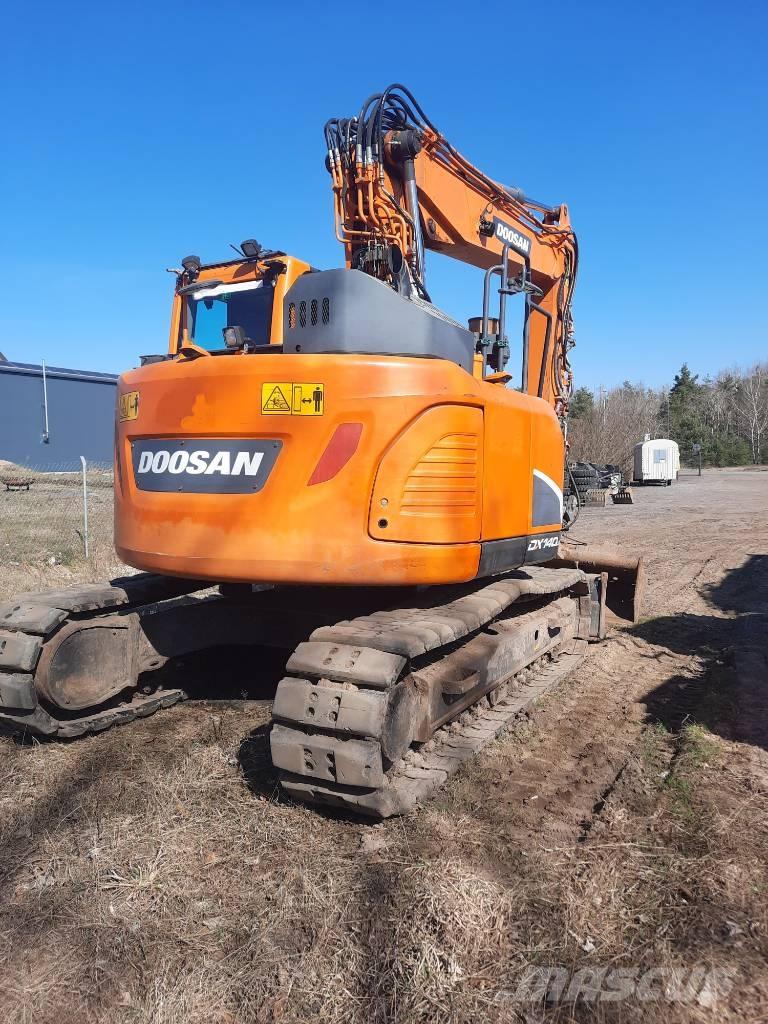 Doosan DX140LCR-5 Escavadeiras de esteiras