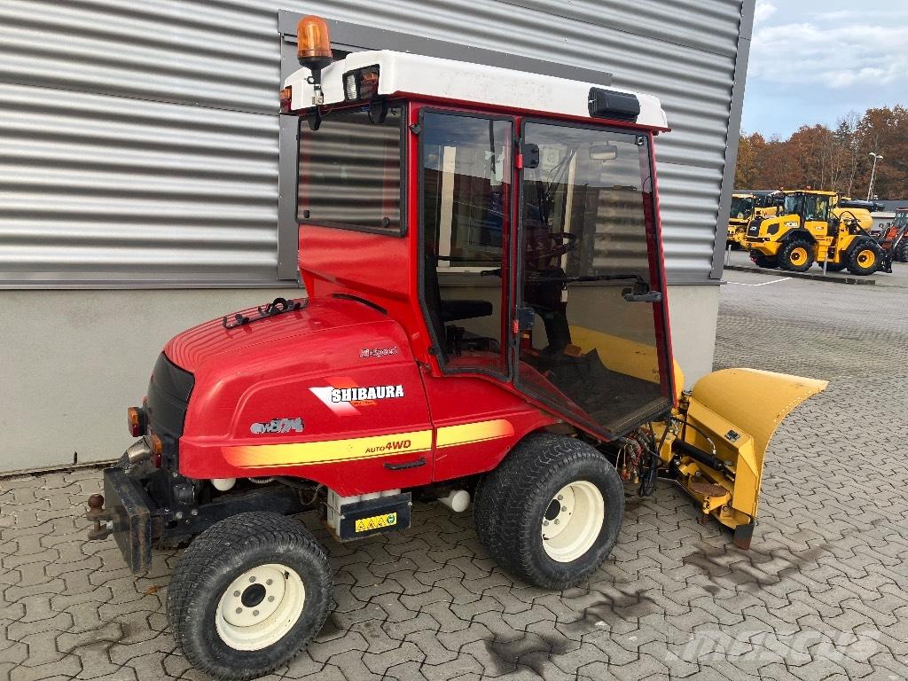 Shibaura CM 374 Máquinas utilitárias