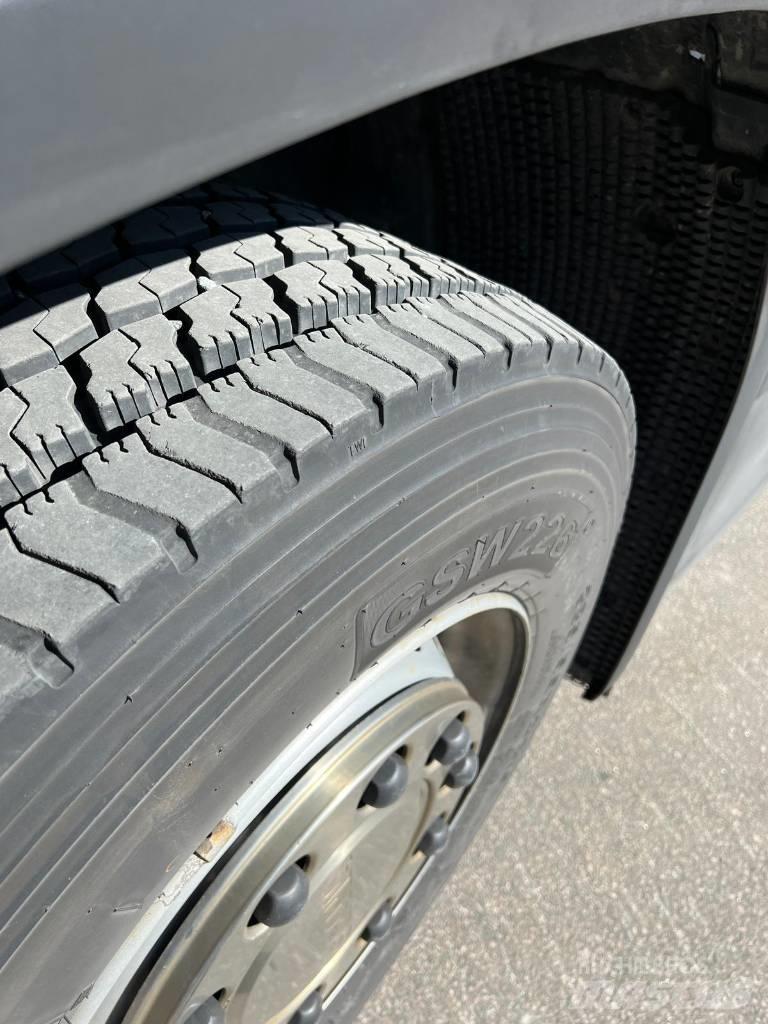 Scania R 520 Caminhões caixa temperatura controlada