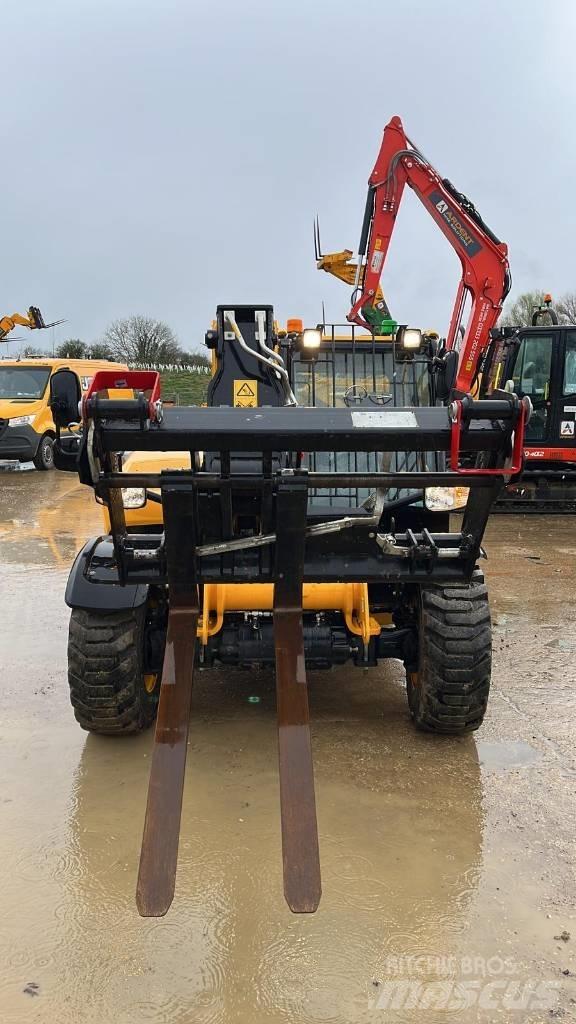 JCB 525-60 Manipulador telescópico