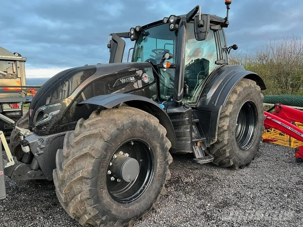 Valtra T 235 Direct Tratores Agrícolas usados