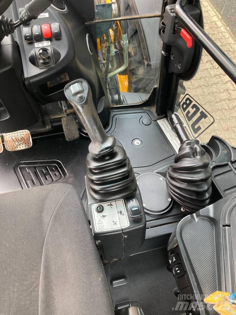 JCB 4 CX Retroescavadeiras