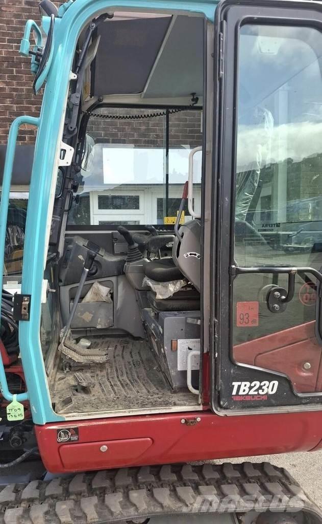 Takeuchi TB230 Miniescavadeiras