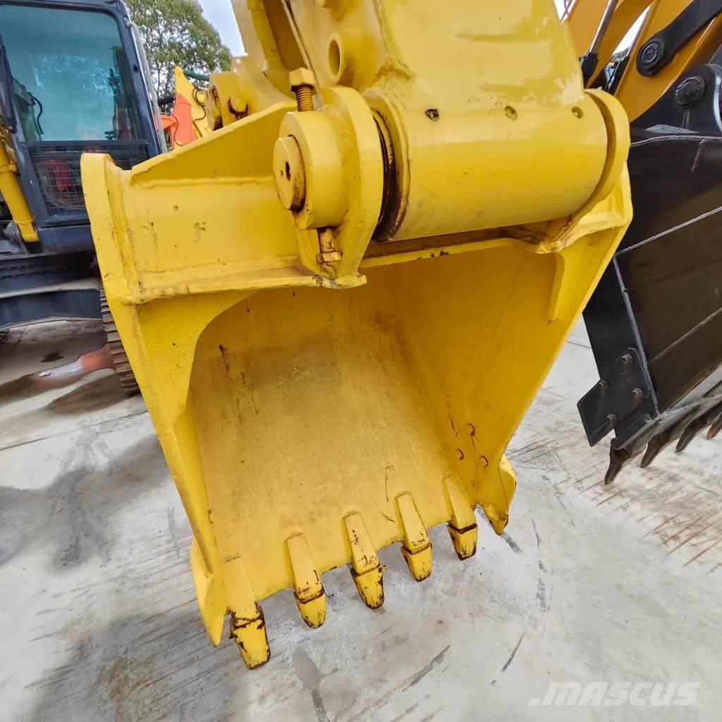 Komatsu PC 200-7 Escavadeiras de esteiras
