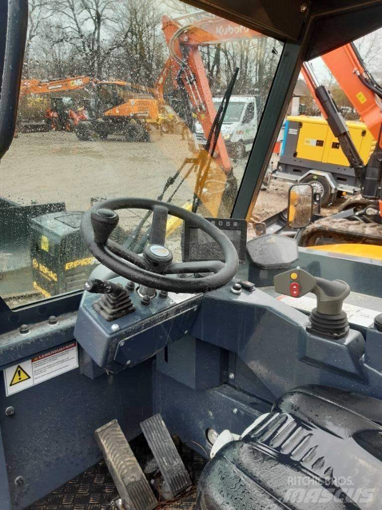 Bergmann C 804 E Camiőes basculantes rígidos