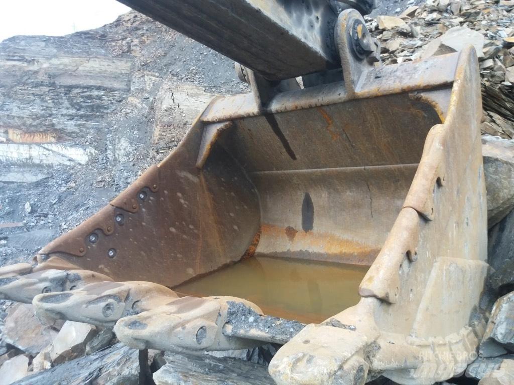 CAT 352 F Escavadeiras de esteiras