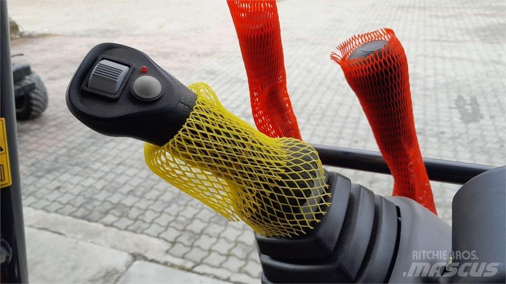 Yanmar Vio 17 Miniescavadeiras