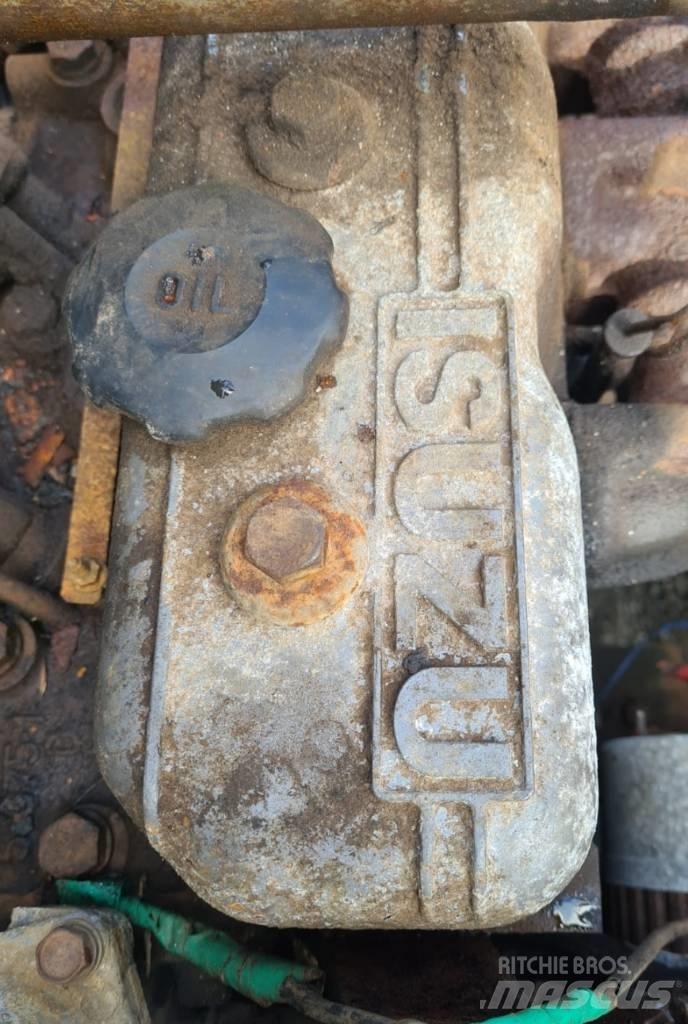 Hitachi UH 02 Miniescavadeiras