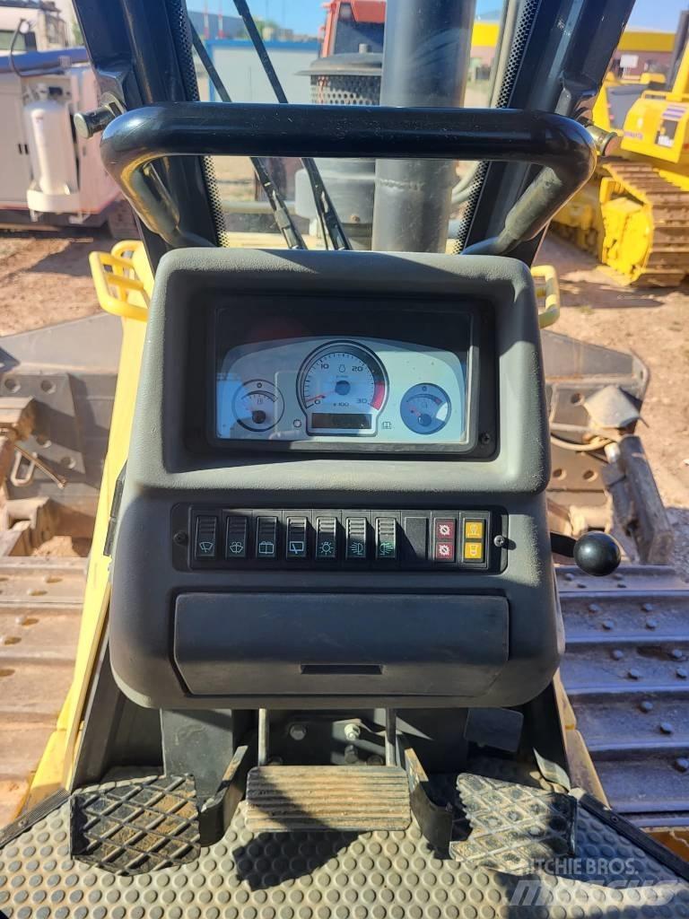 New Holland D 180 Dozers - Tratores rastos