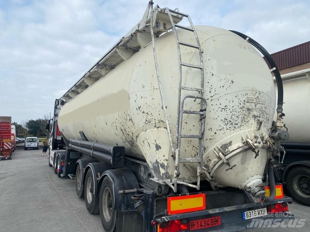 Spitzer SK2458CAL Semi Reboques Cisterna