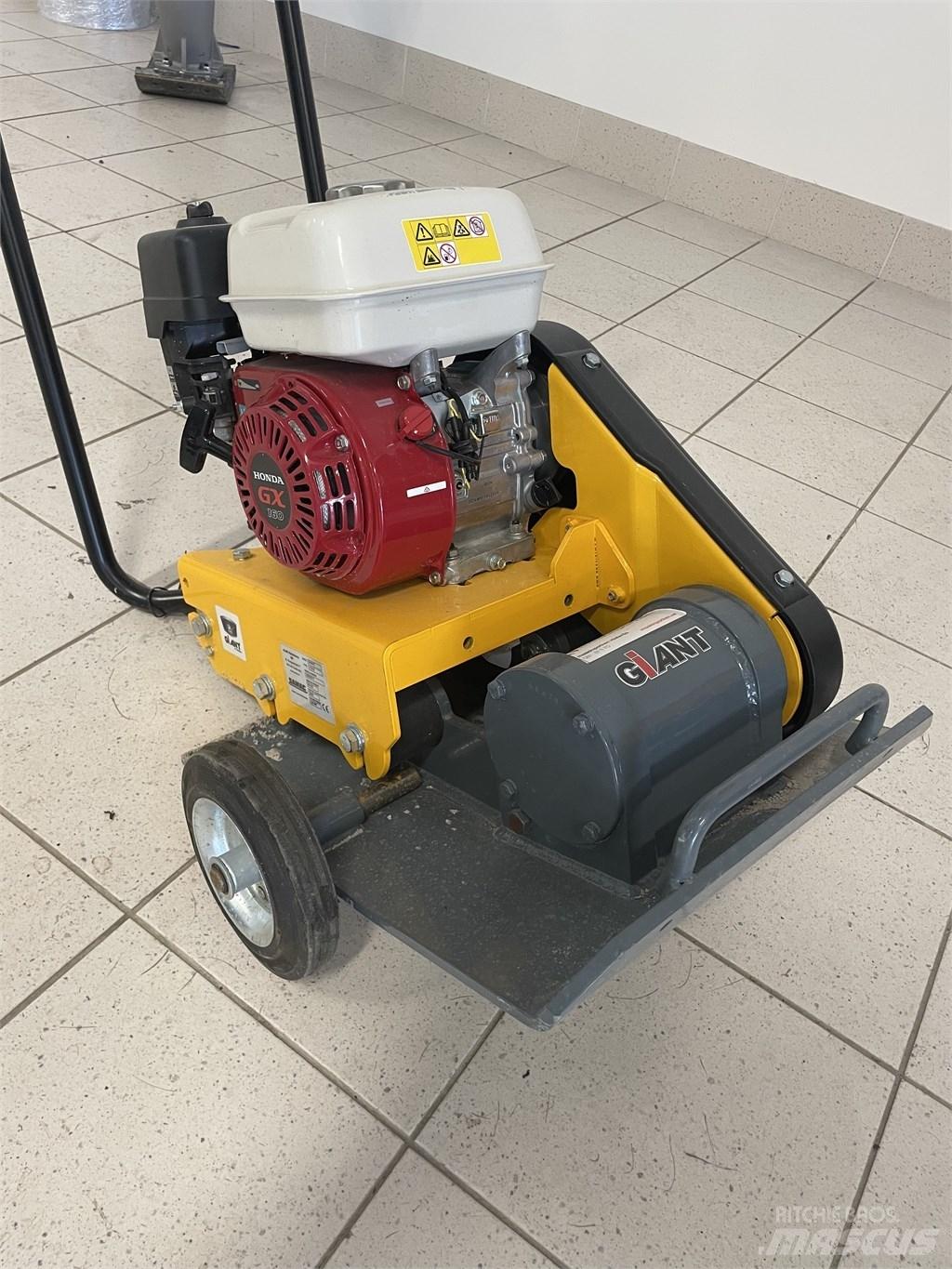 GiANT GP1545G Vibradores