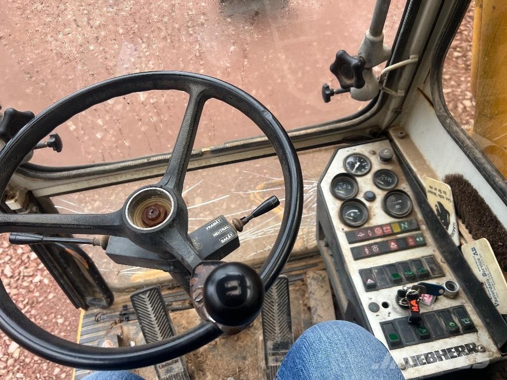 Liebherr 902 Escavadoras de rodas