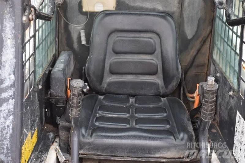Bobcat S70 Minicarregadeiras