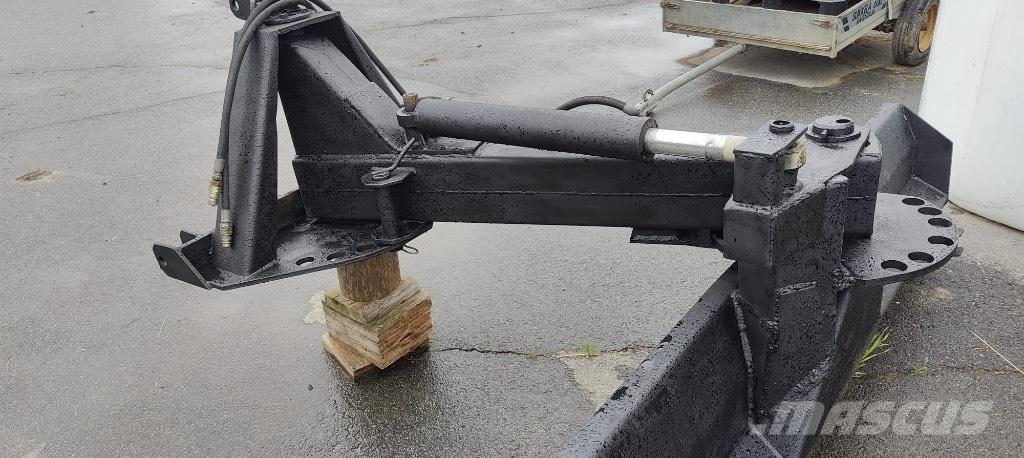 Esko 250 H Niveladoras de arraste