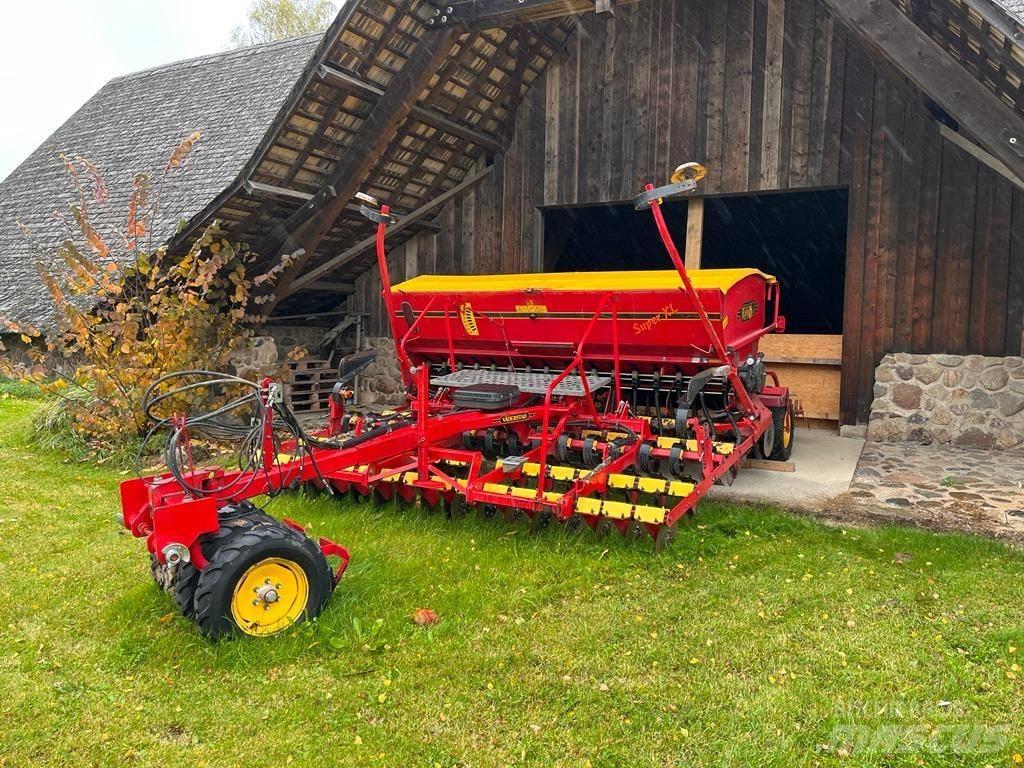 Väderstad Rapid400C Perfuradoras combinadas