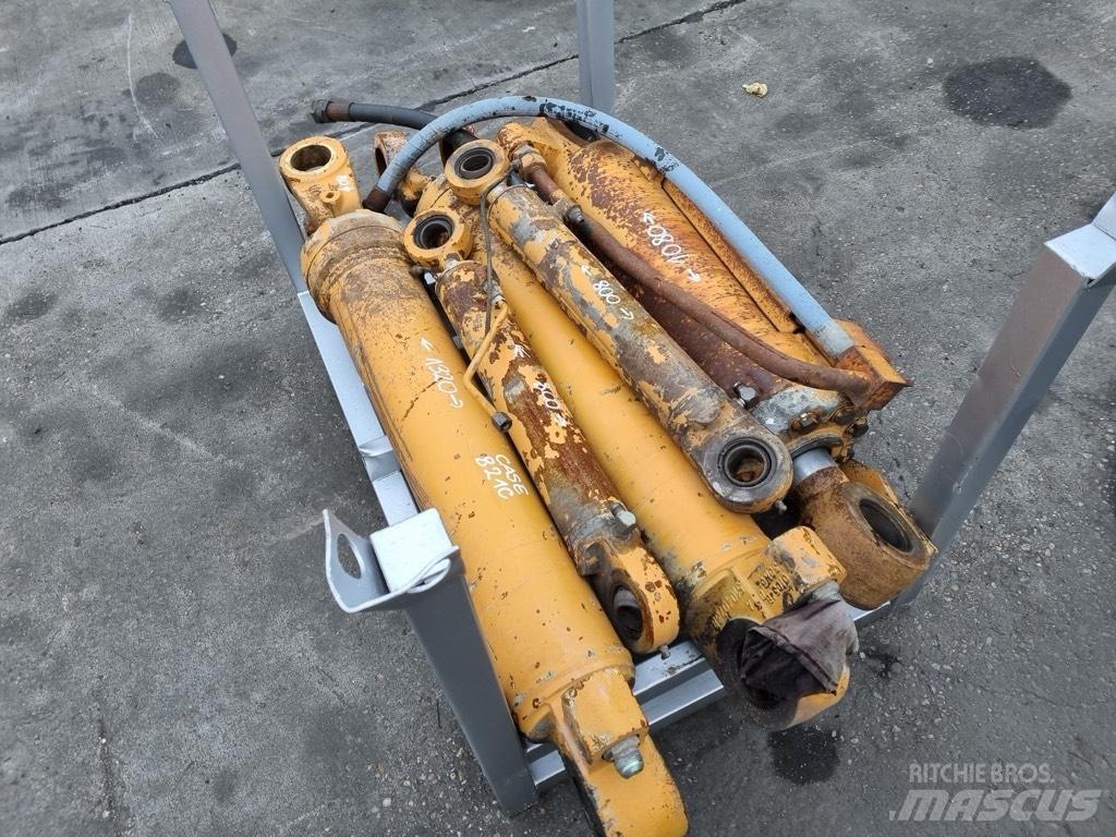 CASE 921 c siłowniki Hidráulica