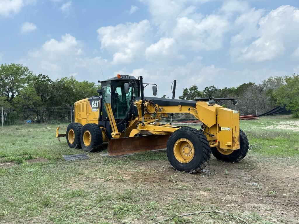CAT 140M3 Motoniveladoras