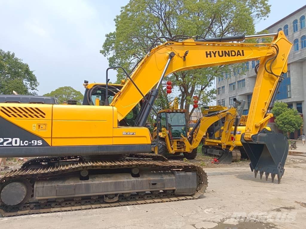 Hyundai R220LC-9S Escavadeiras de esteiras