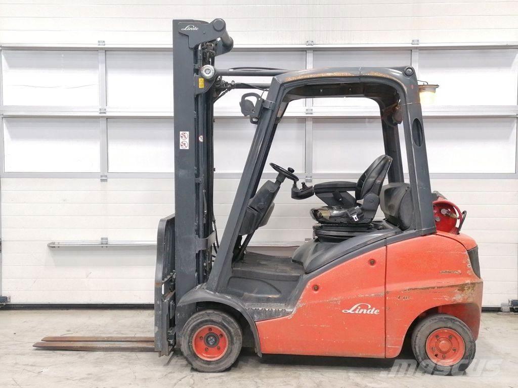 Linde H20T-02 Empilhadores a gás